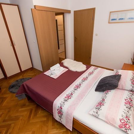 Seaview Apartment Slavica Брела Экстерьер фото